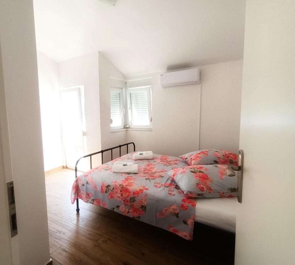 Grebaštica Holiday Beach House 아파트 외부 사진